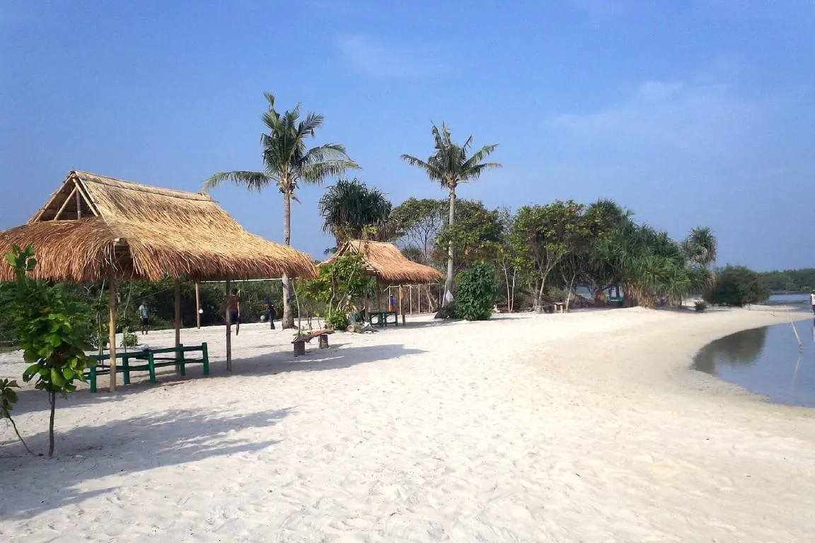 Open Trip Pulau Pari 2 Hari 1 Malam dari Muara Angke